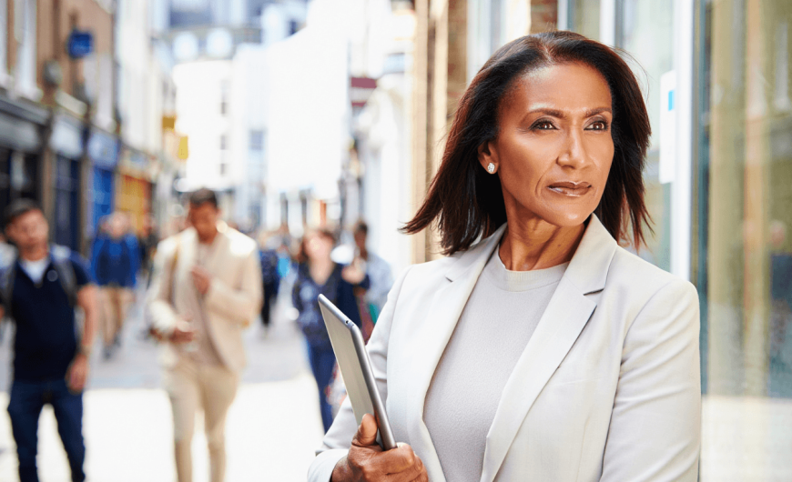 Franchiser son entreprise : avantages, risques et impact sur la croissance