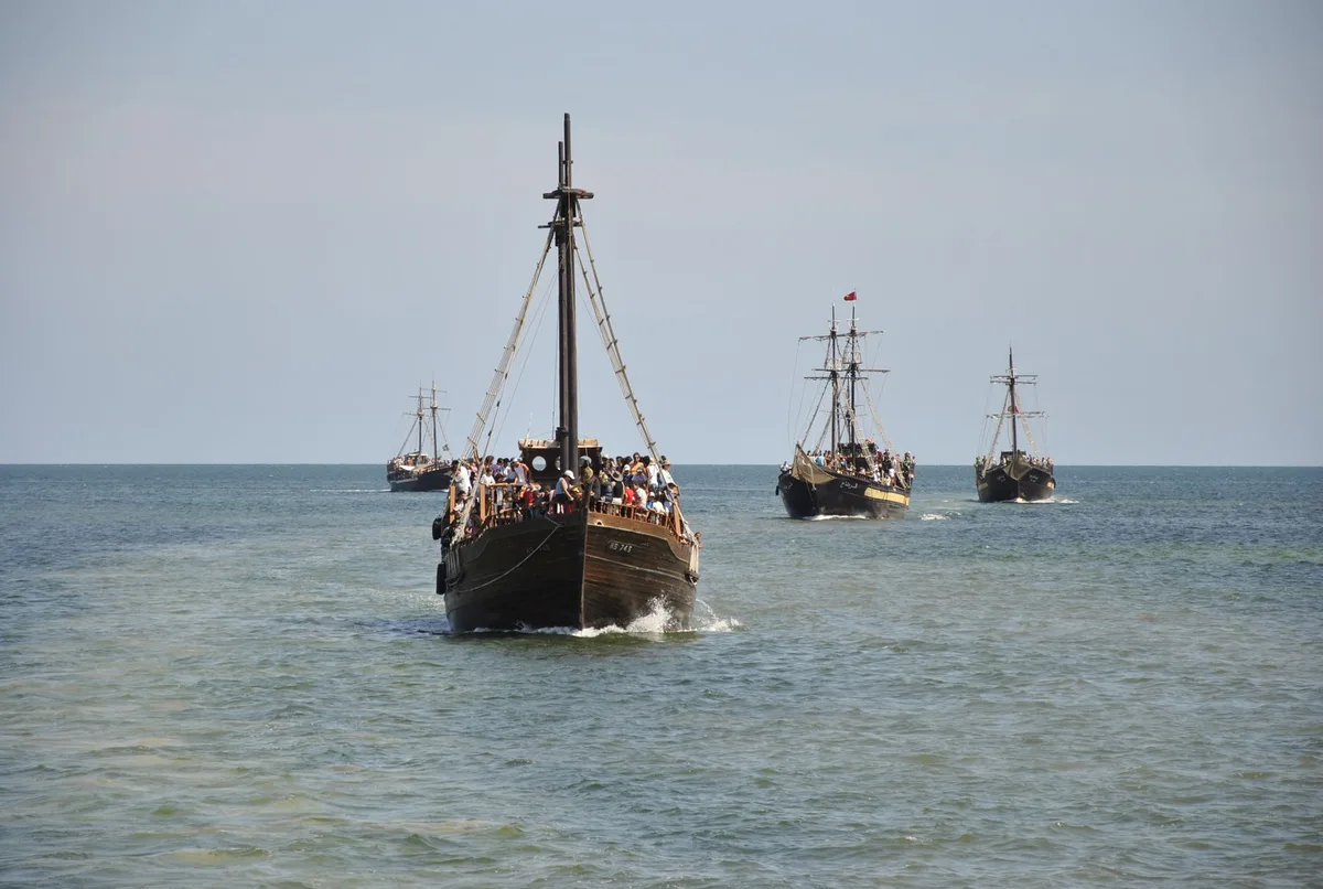 Galère avec rameurs enchaînés à bord, représentation historique du système avant le bagne