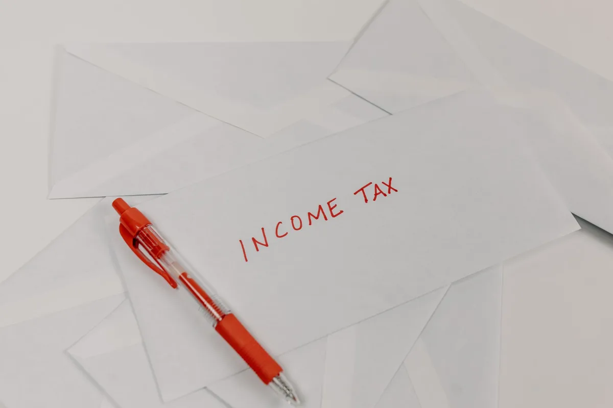 Graphique montrant le lissage d'un revenu exceptionnel sur plusieurs années