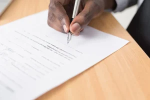 Guide complet des droits de donation : calcul, exonérations et démarches