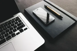 Comment distinguer clause de non-concurrence, obligation de loyauté et clause d&rsquo;exclusivité ?