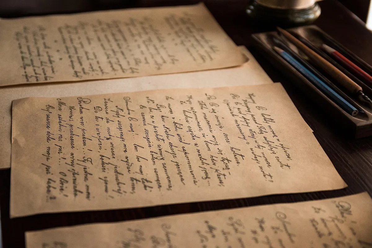 Rédaction manuscrite soignée d'un document
