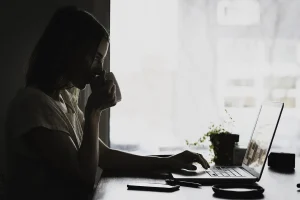Entrepreneuriat féminin : étapes, aides et conseils pour se lancer